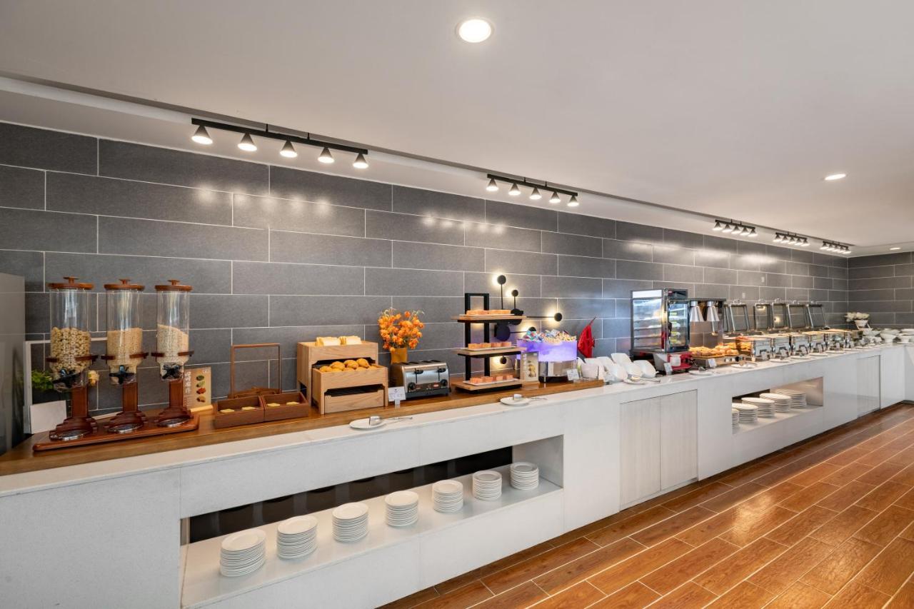 Holiday Inn Express Shenyang North Station By Ihg Exteriér fotografie