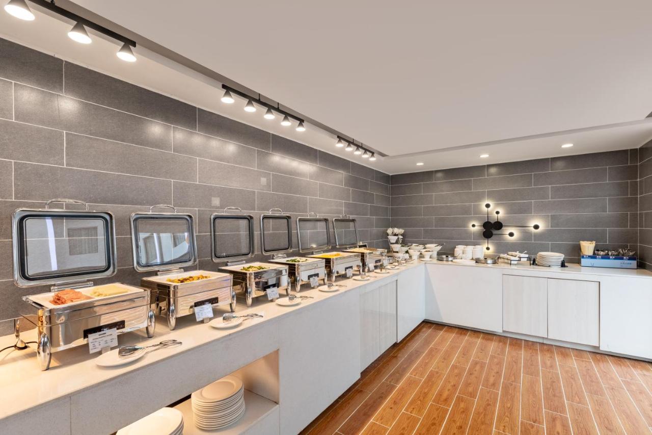 Holiday Inn Express Shenyang North Station By Ihg Exteriér fotografie